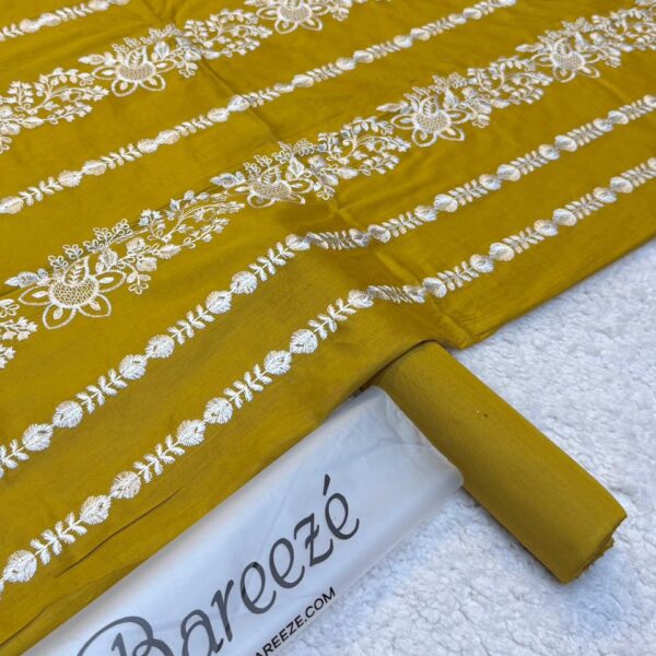 ✨ 2 Piece Embroidery Suit   ✨   Brand Bareeze ✨ Fabric 90/70 Lawn ✨